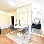 アパート Luxapart Titova Centar Free Garage