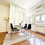 アパート Luxapart Titova Centar Free Garage