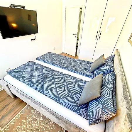 Apartmán Luxapart Titova Centar Free Garage